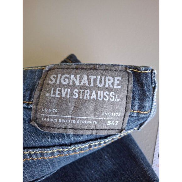 Signature By Levi Straus Mens Regular Taper Jeans Size 30/25 Cuffed Classiccore - Picture 4 of 9